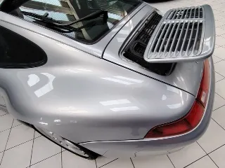 Foto 21 di 71: PORSCHE 993 CARRERA 4S COUPE’ 1995