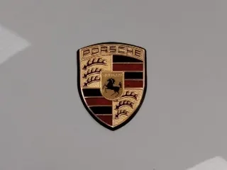 Foto 30 di 71: PORSCHE 993 CARRERA 4S COUPE’ 1995