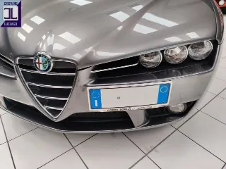 Foto 14 di 86: ALFA ROMEO 939 SPIDER 2.200 JTS 185 CV TWIN SPARK 2007