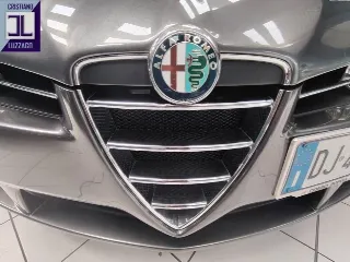 Foto 19 di 86: ALFA ROMEO 939 SPIDER 2.200 JTS 185 CV TWIN SPARK 2007