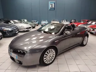 Foto 4 di 86: ALFA ROMEO 939 SPIDER 2.200 JTS 185 CV TWIN SPARK 2007