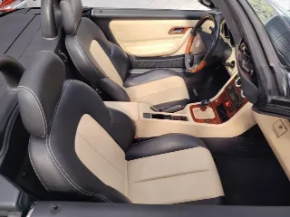 Foto 25 di 52: MERCEDES SLK 230 KOMPRESSOR 2002
