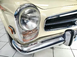 Foto 14 di 58: MERCEDES BENZ 280 SL W113 PAGODA 1969