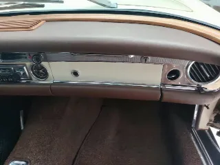 Foto 47 di 58: MERCEDES BENZ 280 SL W113 PAGODA 1969