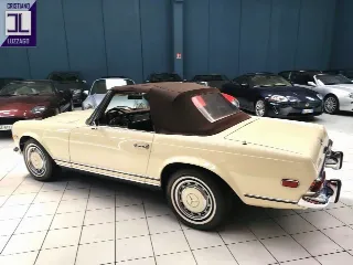 Foto 5 di 58: MERCEDES BENZ 280 SL W113 PAGODA 1969
