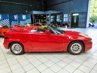 Foto 10 di 47: ALFA ROMEO ES30 RZ ROADSTER ZAGATO N.064 1993