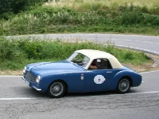 Foto 60 di 79: SIMCA (FIAT) 8 SPORT 1200 COUPE SPECIAL 1951