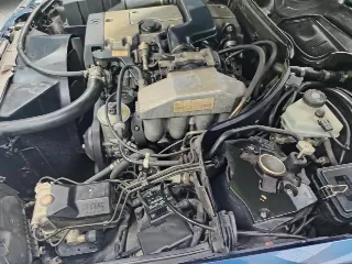 Foto 35 di 40: MERCEDES BENZ E 200 CABRIOLET 1996