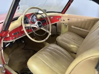 Foto 2 di 8: Mercedes-Benz 190 SL | 1960 | Route 66 Auctions