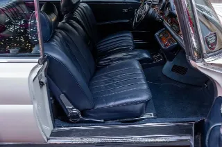 Foto 19 di 24: 1970 Mercedes Benz 280SE Sunroof Low Grille