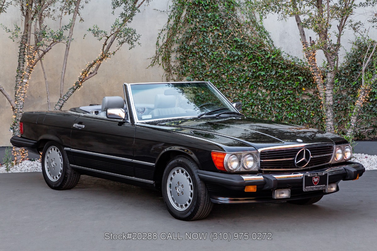 1987 Mercedes Benz 560SL