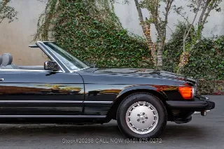 Foto 22 di 24: 1987 Mercedes Benz 560SL