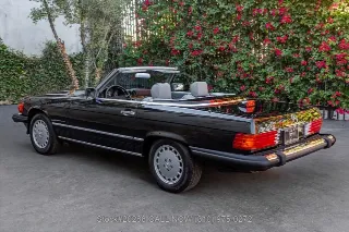 Foto 7 di 24: 1987 Mercedes Benz 560SL
