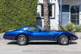 Foto 10 di 24: 1977 Chevrolet Corvette