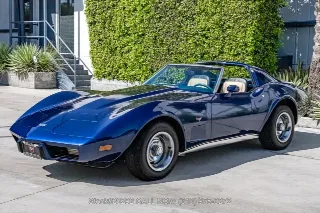 Foto 8 di 24: 1977 Chevrolet Corvette