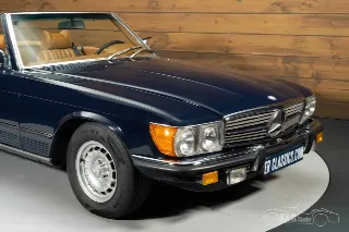 Foto 5 di 10: Mercedes Benz 450SL