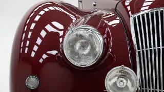Foto 22 di 40: AC 2 liter Saloon