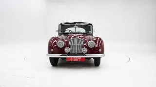 Foto 5 di 40: AC 2 liter Saloon