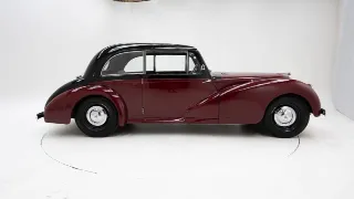 Foto 9 di 40: AC 2 liter Saloon