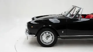 Foto 23 di 40: Alfa Romeo 1600 Giulia Spider