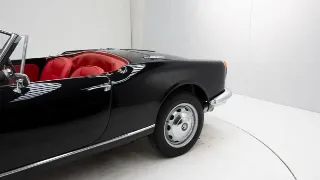 Foto 32 di 40: Alfa Romeo 1600 Giulia Spider