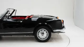 Foto 33 di 40: Alfa Romeo 1600 Giulia Spider