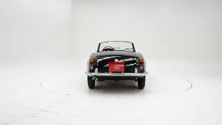 Foto 7 di 40: Alfa Romeo 1600 Giulia Spider