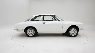 Foto 9 di 40: Alfa Romeo 1600 Giulia Sprint GT