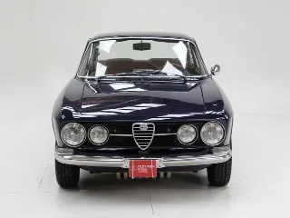 Foto 26 di 40: Alfa Romeo 1750 GT Veloce Bertone