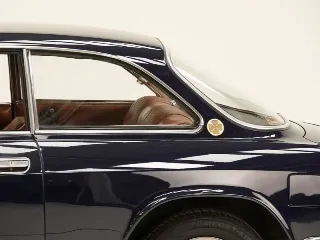 Foto 36 di 40: Alfa Romeo 1750 GT Veloce Bertone