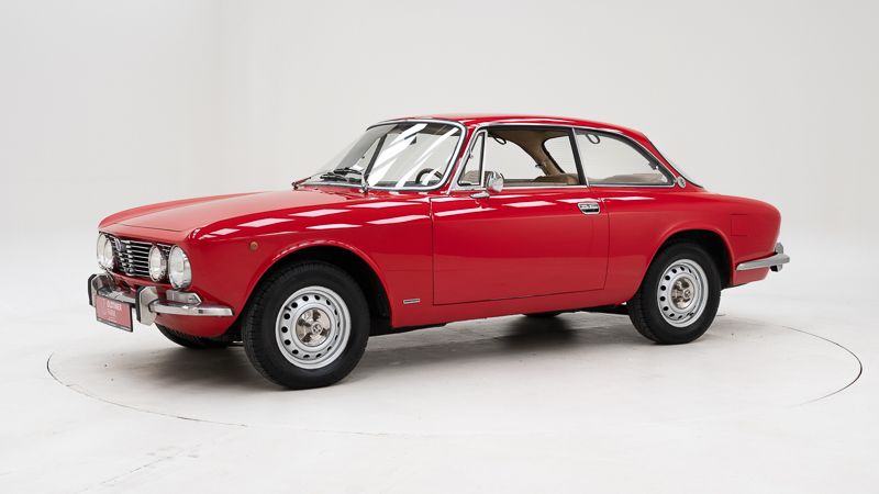 Alfa Romeo 2000 GT Veloce