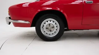 Foto 16 di 40: Alfa Romeo 2000 GT Veloce