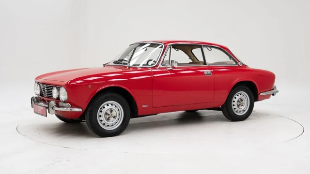 Alfa Romeo 2000 GT Veloce
