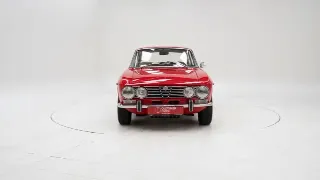 Foto 5 di 40: Alfa Romeo 2000 GT Veloce