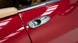 Foto 21 di 40: Alfa Romeo 2000 Spider 4