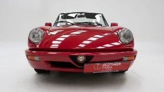 Foto 23 di 40: Alfa Romeo 2000 Spider 4