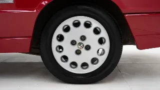 Foto 36 di 40: Alfa Romeo 2000 Spider 4