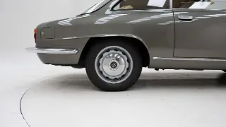 Foto 17 di 40: Alfa Romeo 2000 Sprint