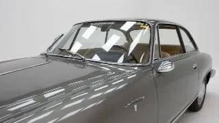 Foto 32 di 40: Alfa Romeo 2000 Sprint