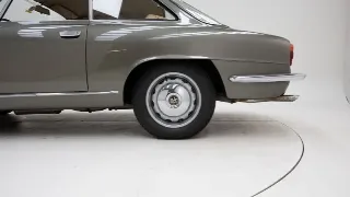 Foto 38 di 40: Alfa Romeo 2000 Sprint