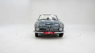 Foto 5 di 40: Alfa Romeo 2600 Spider Cabriolet