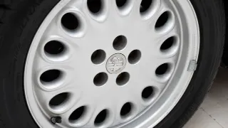 Foto 22 di 40: Alfa Romeo Spider 2.0 Twin Spark 16V