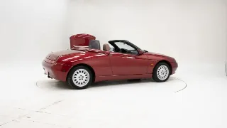 Foto 2 di 40: Alfa Romeo Spider 2.0 Twin Spark 16V