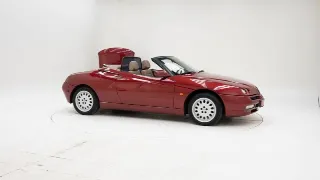 Foto 3 di 40: Alfa Romeo Spider 2.0 Twin Spark 16V