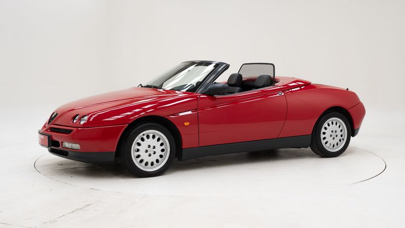 Alfa Romeo Spider Type 916