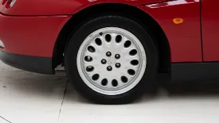 Foto 22 di 40: Alfa Romeo Spider Type 916