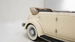 Foto 32 di 40: Auburn 852 SC Phaeton Sedan
