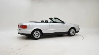 Foto 2 di 40: Audi 2.6 Cabrio