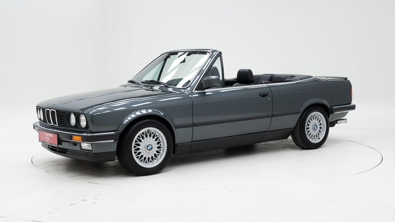 BMW 325i Cabriolet