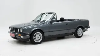 Foto 1 di 40: BMW 325i Cabriolet
